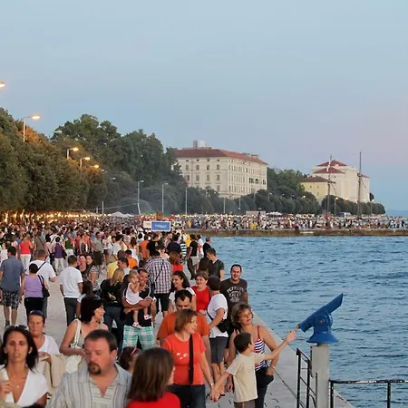 Luci Διαμέρισμα Ζαντάρ