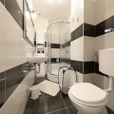 Luci Apartment *